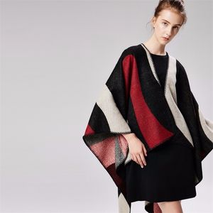 Women's Geometric Color Matching Simple Casual Office Beach Shawl Europe And America Computer Knitted Thick Plaid 210427