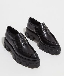 Kvinnor loafers casual skor plattform häl svart läder lyxdesigner sneaker monolit borstat läder spetsig loafer i svarta snörning varumärkesklänning sko EU36-41