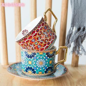 Estilo de luxo marroquino Cerâmica Europeia Pequena xícara de café e pires de pires em casa xícaras de chá da tarde pires