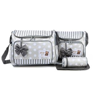 4 pcs / set saco de fralda grande capacidade Messenger Mensageiro Multifuncional Maternidade Mãe Bolsa Baby Cuidados Berry Enfermagem 210907