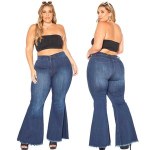 Plus Size Flarowane Dżinsy Dla Kobiet 2021 Myted Moda Slim Casual Długie Spodnie Duże Seksowne Spodnie Uliczne Szerokie Mom Dżinsy 5XL H0908