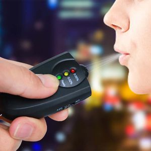 Mini Auto Alcohol Tester Strumenti per il test dell'alcolismo Analizzatore del misuratore Portachiavi portatile Alcoli digitali Respiro Etilometro Strumento per il test di guida del veicolo