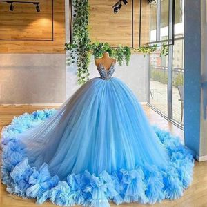Błękitna suknia balowa księżniczki Quinceanera sukienki koronkowe aplikacje V Neck słodka 16 sukienka na studniówkę ubrania imprezowe szaty de demoiselle