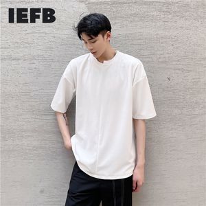 IEFB夏の非対称ネックアイスシルク黒と白のソリッドカラー基本半袖メンズTシャツトレンディティートップ9Y7381 210524