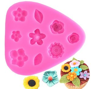 Silicone Baking Mold Flower Shaped Silicone-Mould Cake Muffin Cups Candy Molds DIY Hand Soap Chocolate Cupcake Moulds 3D SN2806