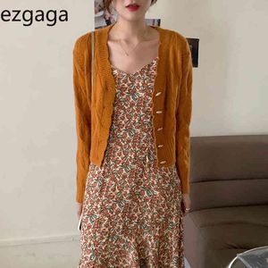 Ezgaga Two Piece Set Women Tender V-Neck Floral Printed Spaghetti Strap Dress and Pearl Button Knit Cardigan Hollow Out Elegant 210430