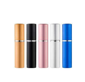 2022 Ny Gratis Eppacket 5ml Mini Portable Refillable Parfym Atomizer Färgrik Sprayflaska Tomma Parfymflaskor Mode Parfym