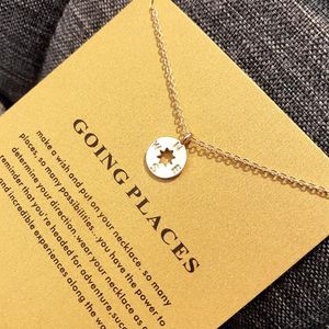 Colares pendentes Moonxuan Going Places Compass Gold Lhony Nechalces Chons Charm Colar para feminino Jóias de jóias