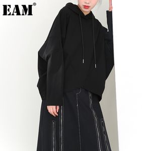 [Eam] Mulheres Black Irregular Grande tamanho t-shirt Hooded Long Batwing Manga Moda Moda Primavera Outono 1DC42901 210512