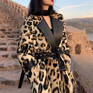 Lautaro Inverno Longo Leopardo Impressão Quente Fluffy Faux Fur Trench Coat para Mulheres Manga Longa Dupla Moda Europeia 211110