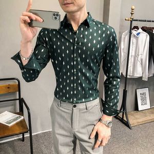 Lucky Star Imprimir Homens Camisas Primavera Longa Manga Casual Vestido Camisa Slim Fit Business Trabalho Social Party Streetwear Blouse 210527