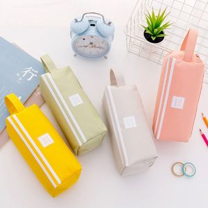 Högkapacitetspennväska Slitstarkt pennväska med handtag Portable Double Layer Stationery Storage Bag (6 färger) GGA4303