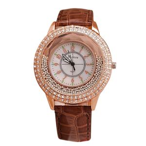 Mode Ladies Watch Quartz Klockor Läderband Glas Armbandsur Montre de Luxe Armbandsur för damer