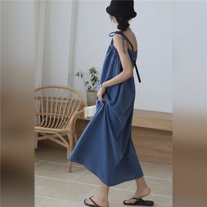 2 kolory letnia sukienka koreański styl soild kolor luźny regulowany pasek spaghetti czarne długie sukienki damskie (B8969) 210423