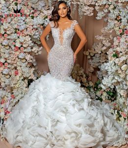 Abiti da sposa di lusso Mermaid Ruffle Train Appliques in pizzo Perline di cristallo Diamanti 2022 vestido novia sirena Abiti da sposa