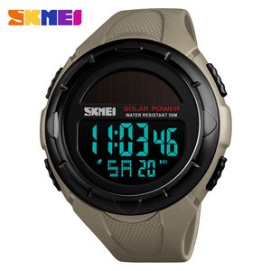 Luksusowe Outdoor Mens Zegarki Skmei Wodoodporna Słoneczna Power Watch Digital Watch Moda Mężczyźni Zegarki Sportowe Wrist Watches Relogio Masculino X0524