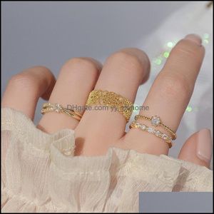 Cluster JewelryCluster Кольца Нежные Ювелирные Изделия 14K Позолоченное Площающееся Цветок Регулируемый Кристалл для Женщин Простой Стиль Кубический Циркокон