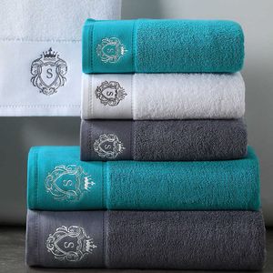 100% Pakistan Cotton Satin Face Towel Adults Baby Hand Embroidered Luxury Crown Bathroom Set Beach 210728