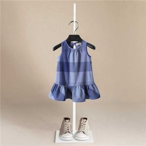 New Fashion Girl Dress Plaid Uniform Kid Abbigliamento senza maniche Cute Causal Outfit Princess Party Dress Stile preppy per 1-5 anni Q0716