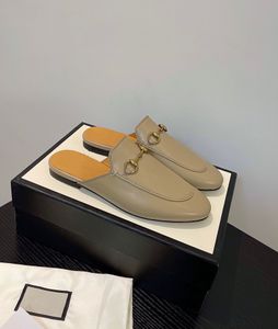 100% Couro Luxos Designers chinelos masculinos macios couro preguiçoso sapatos femininos metal preto fivela praia Mules Princetown clássico senhora tamanho grande 35-46 estilista