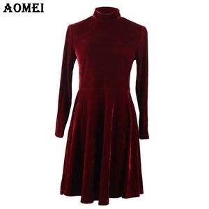 Bayanlar Aç Geri Kadife Elbiseler Bahar Şarap Kırmızı Clubwear Ince Halter Mini Elbise Kış Kadife Pileli Parti Giyim Tunik Robe 210416