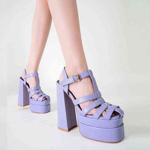 Sandals NEW High-heeled Sandals Women Summer Rome Style Closed Toe Platform Shoes Large-Sized Party Wedding Pumps 220309