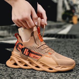 Großhandel 2021 Ankunft Sport Laufschuhe Herren Damen Triple Green ALLE Orange Bequeme atmungsaktive Outdoor-Turnschuhe Große Größe 39-46 Y-9016