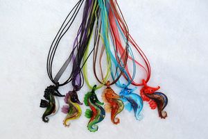 Partihandel Mix Color Handgjorda Murano Lampwork Glass Seahorse Pendant Halsband Present