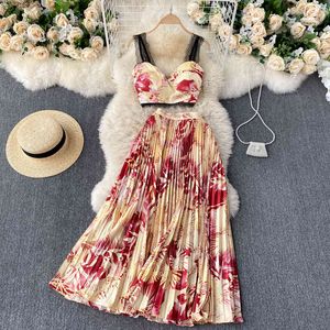 Sommer Casual Weibliche Blumendruck Zweiteiliges Set Spitze Spaghettiträger Trägerloses Crop Top und mittellangen Rock 210423