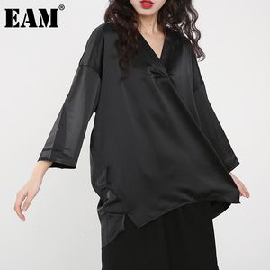 [EAM] Женщины черный Краткий асимметричный большой размер длиной футболки V-образным вырезом три четверти рукава мода весна осень jk98701 21512