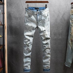 20SS дизайнер разорвал мотоцикл мужские джинсы одежды молния брюки светло-голубой мода мужчины тонкий джинс прямой байкер дыра хип хмель возрождение джинсов