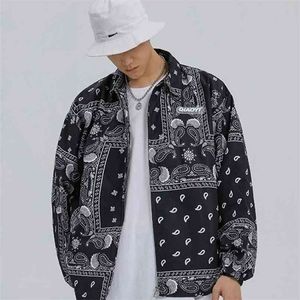 Hip Hop Moda Primavera Outono StreetStyle Casaco para Homens Roupas Mens Windbreaker Casaco Bandana Paisley Pattern Outwear 210819