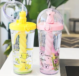 Den senaste 17 oz baby barns plastmjölkkaffe mugg, tecknad tredimensionell omrörande halm, olika stilar av vattenkoppar, stöder anpassad logotyp