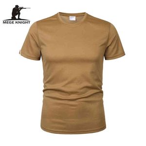 MeGe Brand Military Clothing Tactical Men's Tee Shirt Round Neck Solid Shirt Kortärmad Andningsbar Snabbtorkande Casual Shirt G1222