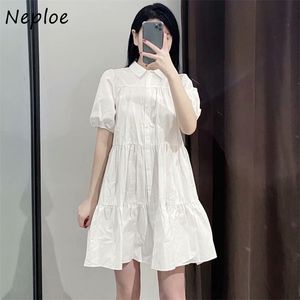 白いドレスの女性のカジュアルな固体固体パフ半袖ボタン女性のドレス夏のターンダウンカラーレディvestidos 210422