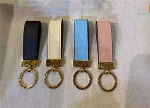 Mode Schlüsselanhänger Automarke kreatives Lederdesign Männer und Frauen Luxus Schlüsselanhänger Geschenkbox Verpackung