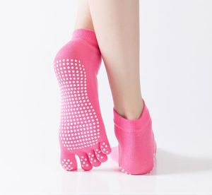 Moda Mulheres Quente Outono Outono Inverno Estilo Unisx Homens AntiGid Socks Esportes Cinco Dedo Puro Algodão Grip Peúso Colorido Toe Basquete Running Ancle Sox Atacado