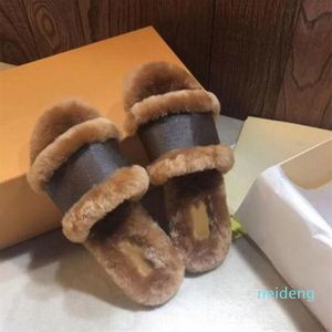 2021 Designer Mink fur Slipper Cognac Brown Patent Canvas Slides Sandals Winter Booties Women Shoes with Box 21