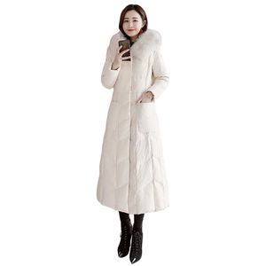 冬の大きな毛皮の襟フード付きコート女性ベージュイエロープラスサイズ韓国の長いスリムニーレングスウォームトランスパーカーファッション服LR747 210531