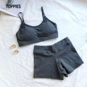 Shorts Set Women Two Piece Camisole och Sportkläder Kvinna Ärmlös Tops 210421