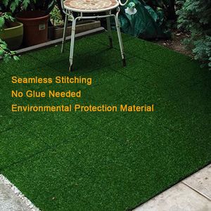 30 * 30cmのステッチ可能な人工芝の庭の装飾は、ホームグリーンカーペットのための接着剤の環境に優しいプラスチックターフをスプライスすることができます