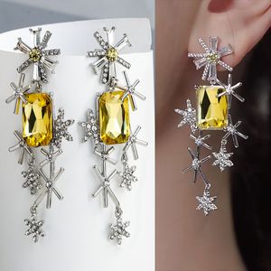 Orecchini pendenti lunghi con fiocco di neve con strass alla moda per le donne Accessori da sposa con orecchini in cristallo giallo oversize alla moda