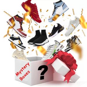 Lucky Mystery Box Surprise High Quality Kanye Basketball Shoes Running Casual Shoes Novelty Christmas Gifts Most Popular Freeshipping