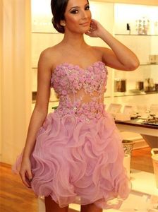 Short Pink Prom Dresses 3D Floral Appliques Lace Appliqued Ruffles Mini Pageant Wear Girls Sweetheart Sweet 16 Dress Handmade Flowers Special Occasion Gowns