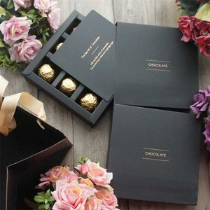 15.5 * 15.5 * 4cm 10Set elegant valentin chokladpapper låda guld svart design bröllop jul födelsedag godis förpackning 211108