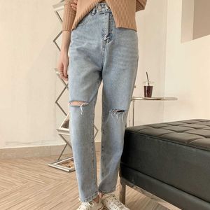 Höst denim byxor med hål Kvinnors koreanska stil Harlan -pants Lossa Slim Straight-Ben Jeans 210607