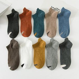Erkek Çorap 10 Çift Düşük Tüp Yaz Nefes Erkekler Pamuk Kısa Tasarımcı Ayak Bileği Seti Tekne Moda Serin Street Giyim Socken Herren