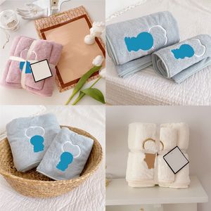 Classic Cartoon Embroidery Towels 2 Piece Set Baby Infant Child Adult Designer Bath Towel Super Soft Water Absorption Face Hair Towel