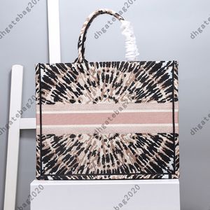 Top Kwaliteit Vrouwen Handtassen Groothandel Prijs Luxe Designer Tote Tas Tie Dye Art Style Beach Bag Mode Borduurwerk Ruime boodschappentassen