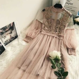 Arrivals Women Lace Flower Dress Gauze Lantern Sleeve Voile Long Dress Female Retro Hook Princess Dress 2 Piece Set 211029